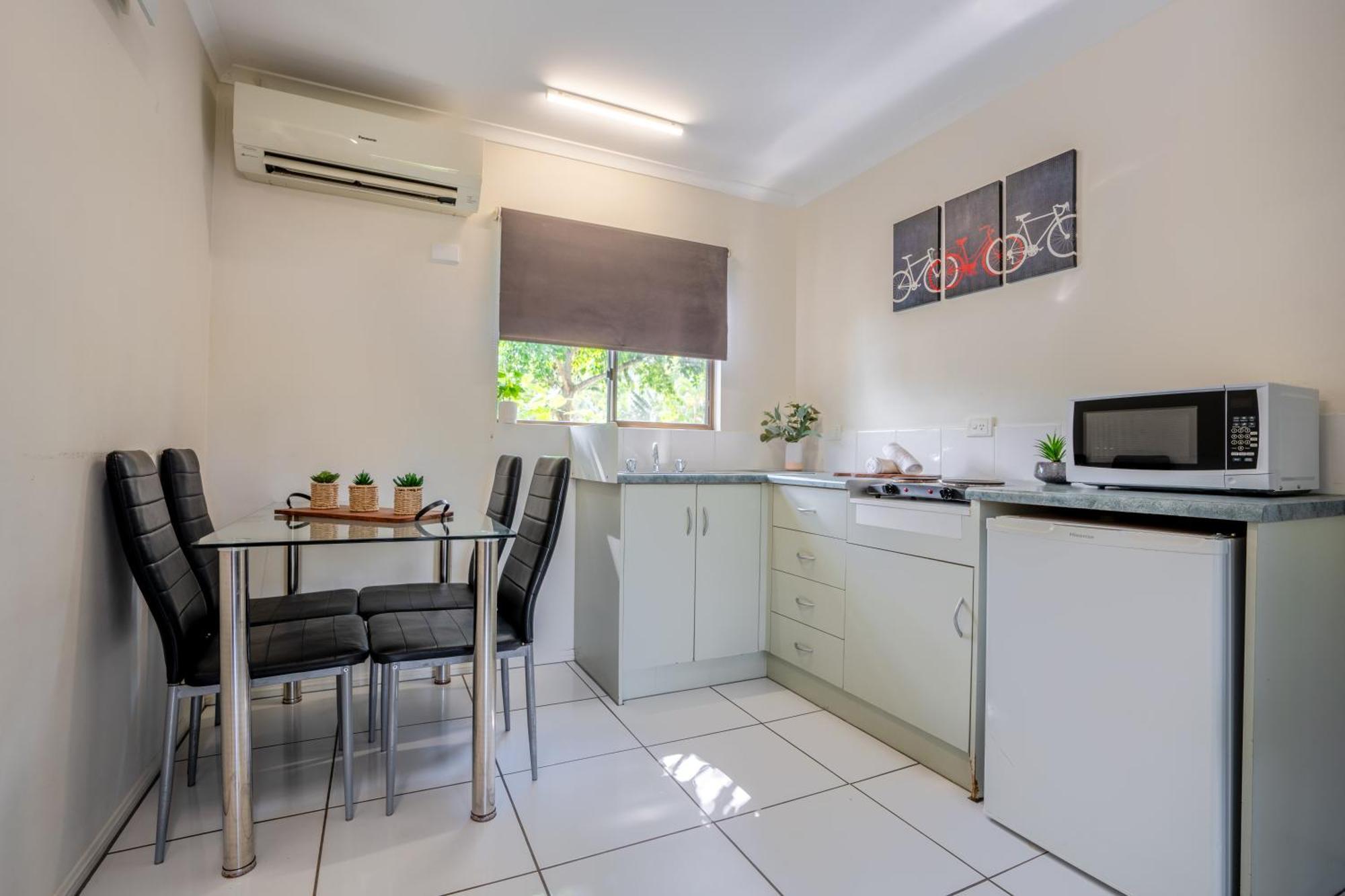 Tasman Holiday Parks - Cairns Cool Waters Exterior foto